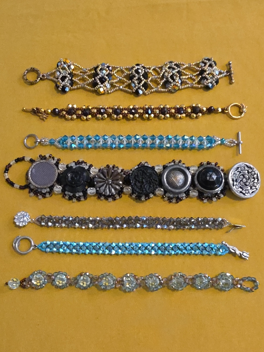 Lot of 7 - Handmade Multicolor Beaded Bracelet Set - Very Pretty & Nicely Made!